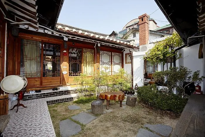 Usimdang Hanok Guesthouse Seul 2*,