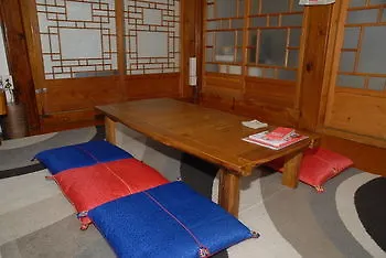 Usimdang Hanok Guesthouse Seul 2*,  Corea del Sud